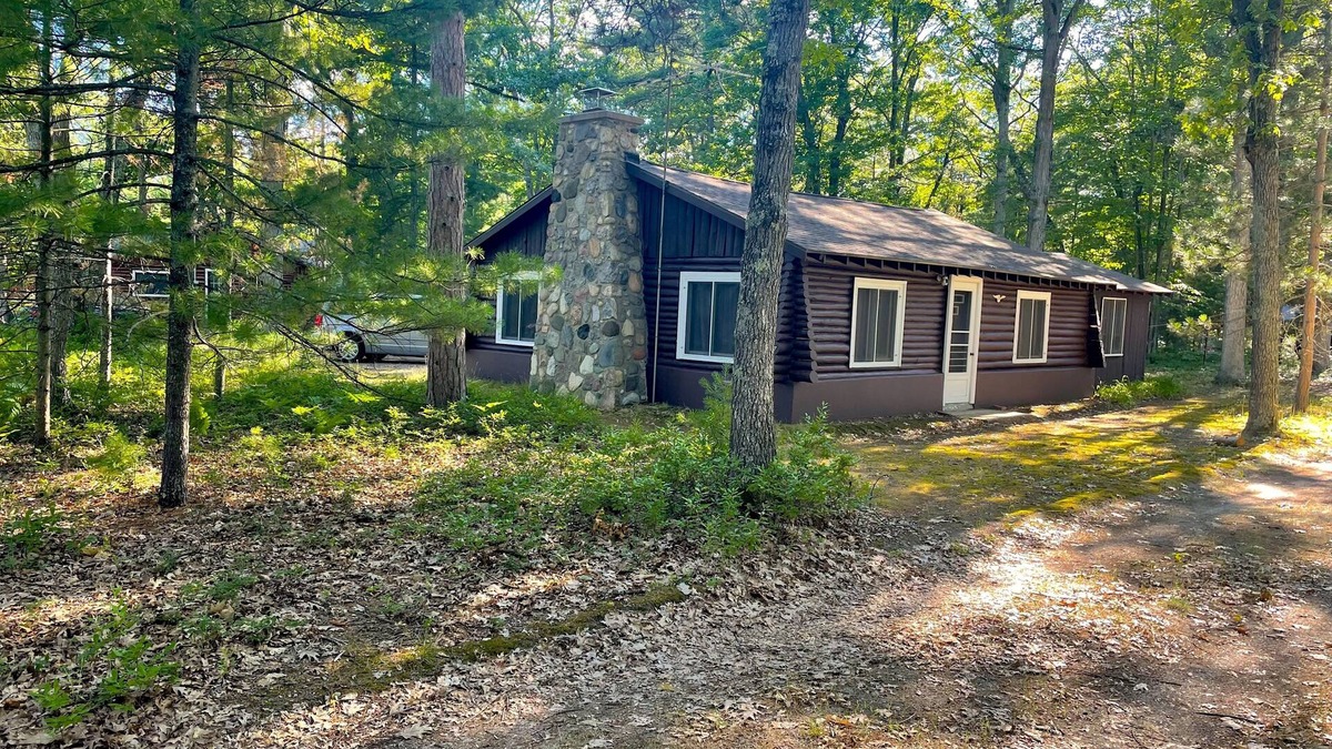 Rapid City Cottage | Family FUN: Torch Lake Cottage with Private Beach Access - Kayaks & SUP Provided
