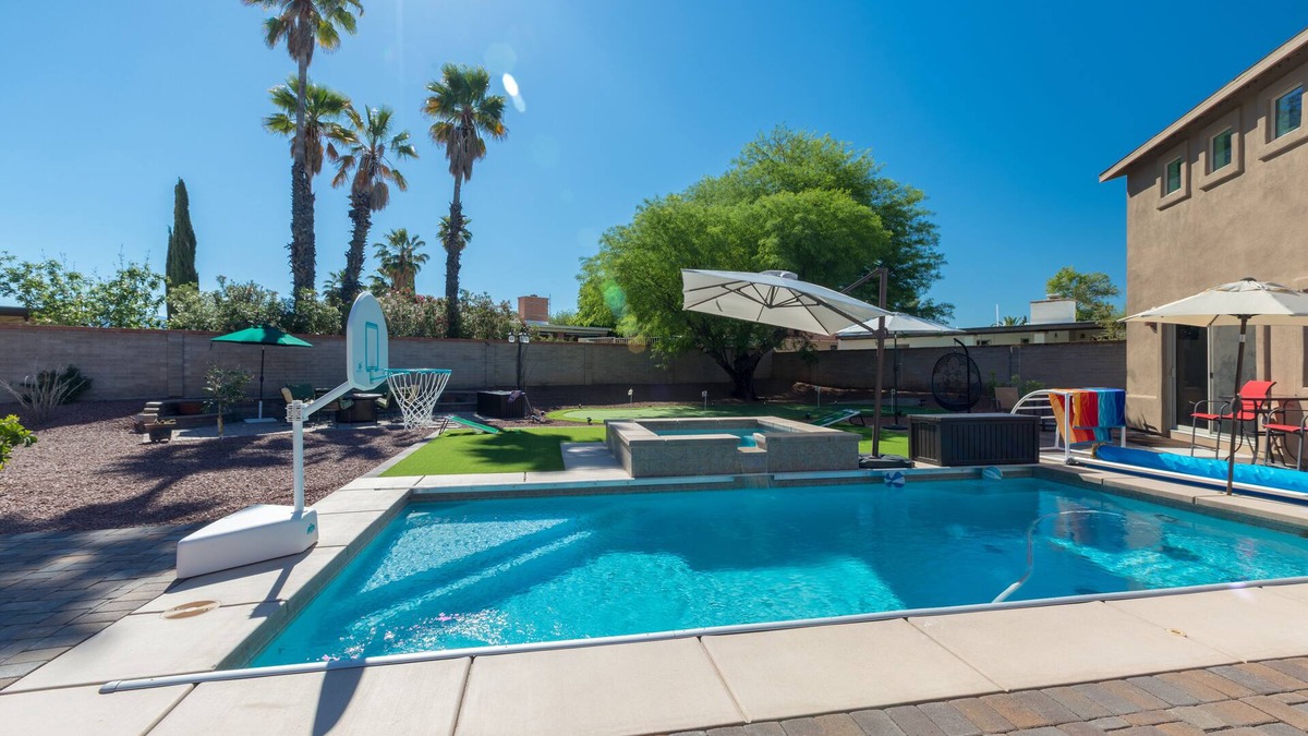 Tucson House | Family Fun Vacation, Heated Pool, Spa, Game Room, Sauna, Putting Green.
