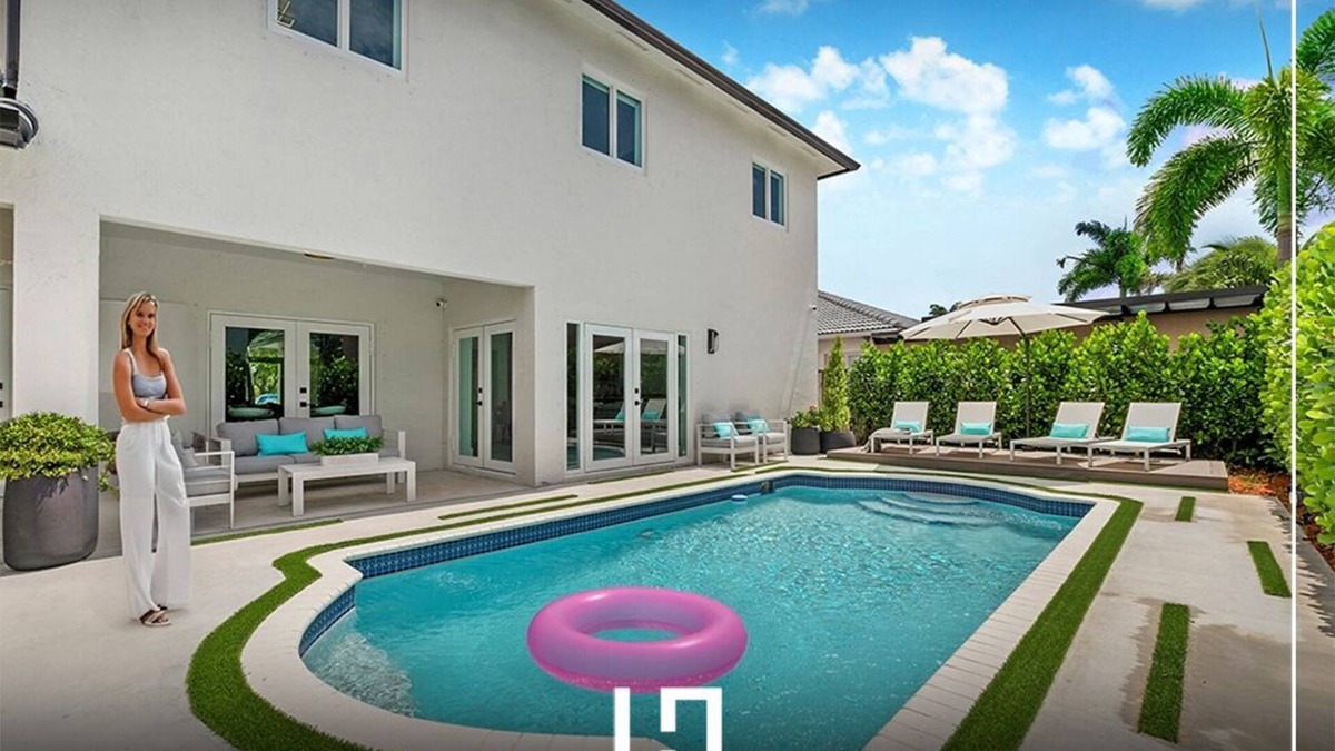 Country Walk House | Family Fun Villa Pool, Games & Outdoor Kitchen