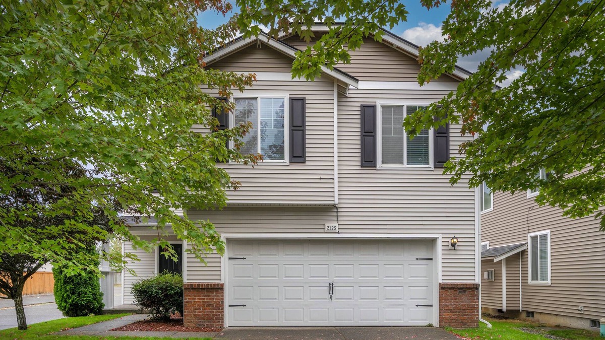 Spanaway House | Family Home close to JBLM/PLU/MT RAINIER