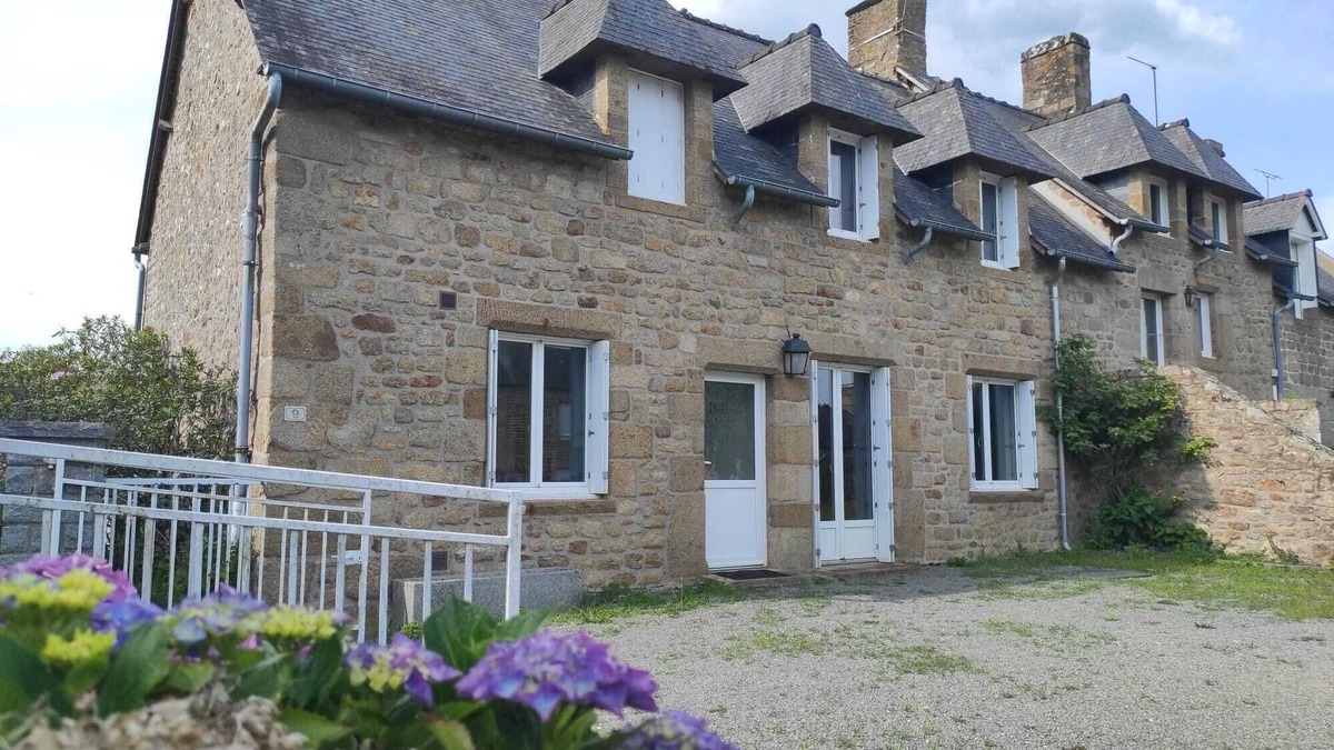 Baille House | Family home in Brittany Le Daou Di
