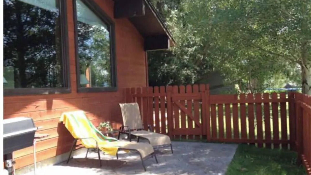 Jackson House | Family home in the middle of an outdoor paradise