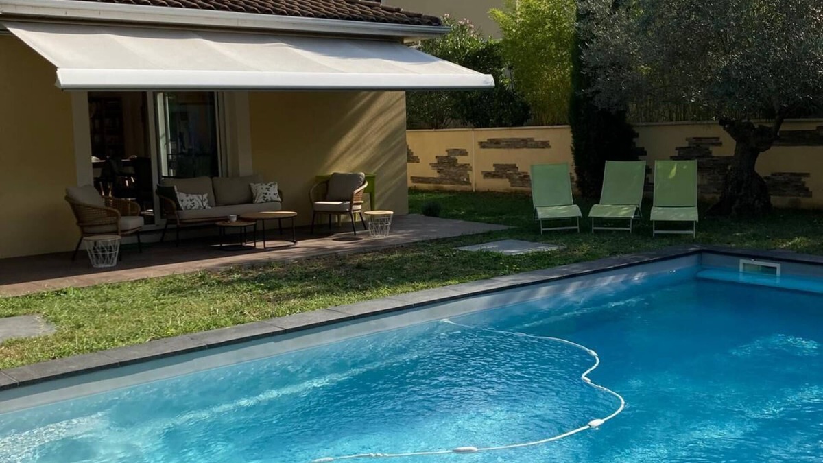 Francheville House | Family home near Lyon. For a vacation between town and country!