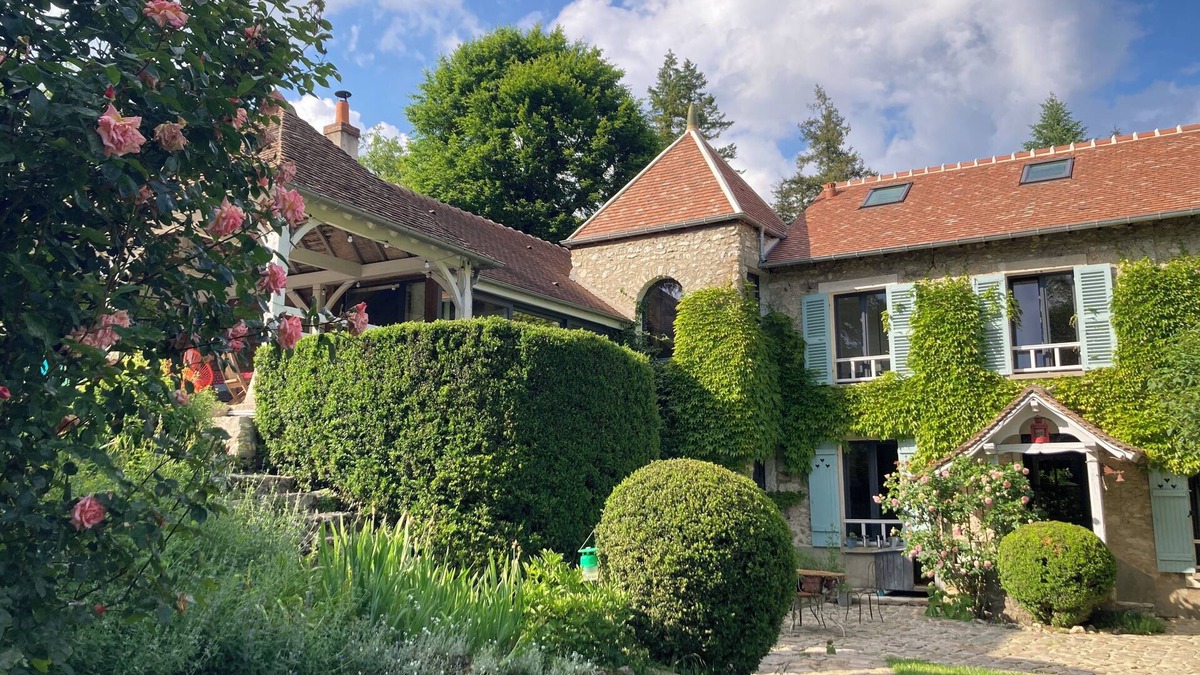 Courgent House | Family home with Nordic bath in quiet countryside 1 hour from Paris!