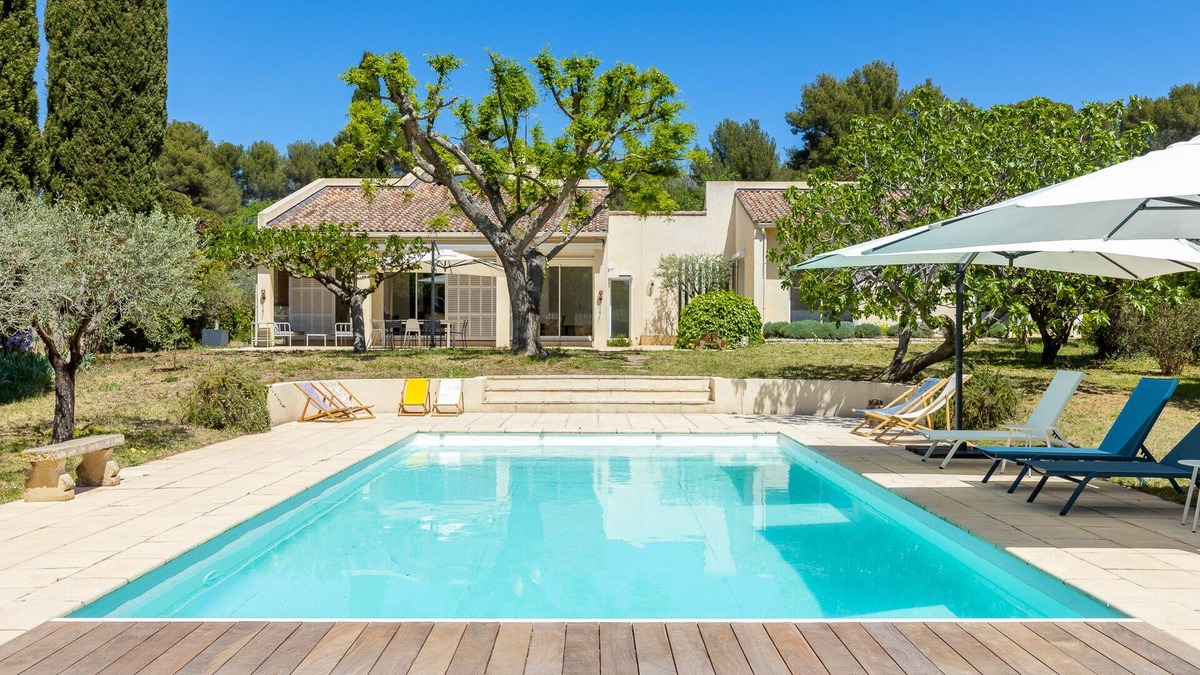 Aubagne House | Family home with pool at the foot of the Garlaban mountains