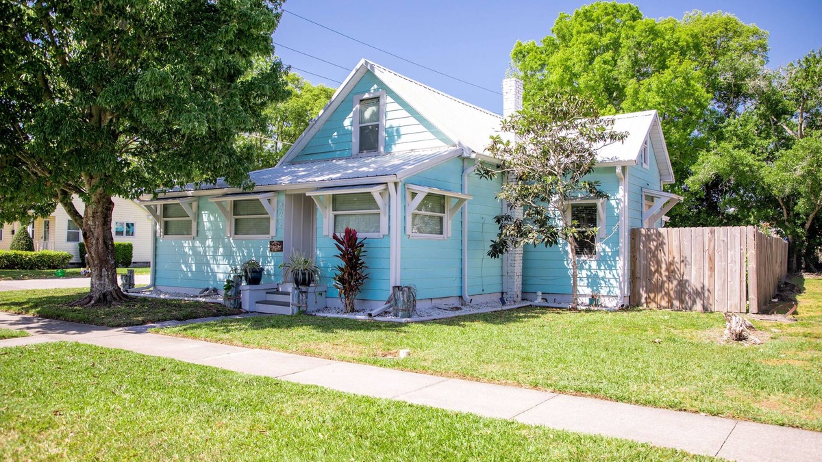 Saint Cloud House | Family Home with Private Pool & Yard Only 24 Mi to Disney