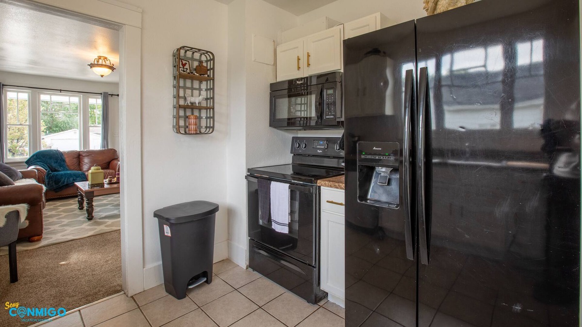 Price House | Family Home with Space to Rest