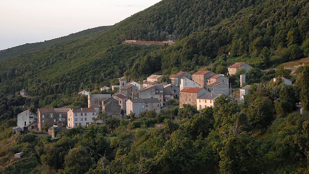 Pancheraccia House | Family house between sea and mountain