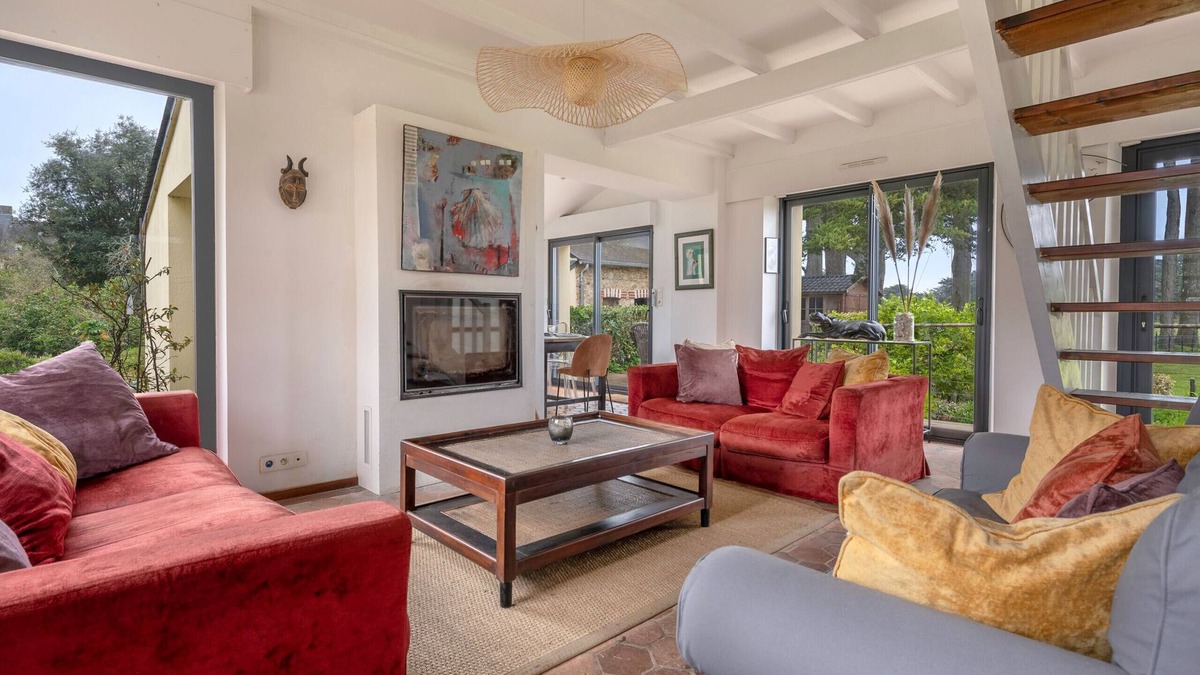Arzon Ski Chalet | Family house for 8 with views of the Gulf