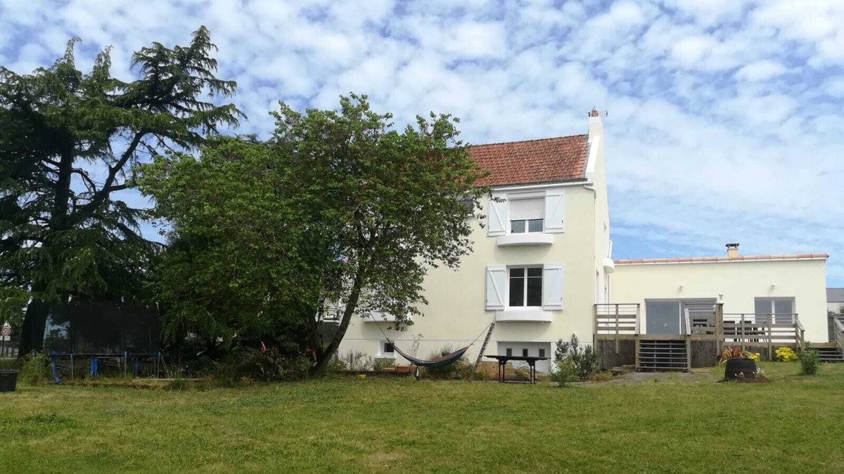 La Chapelle-Launay House | Family house 157m² - 5 bedrooms - WIFI - enclosed garden 1500m²