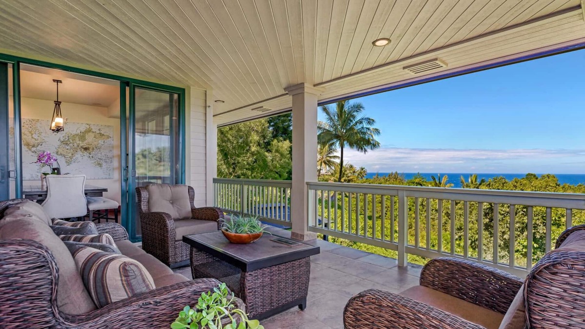 Princeville House | Family house near Hanalei with ocean views
