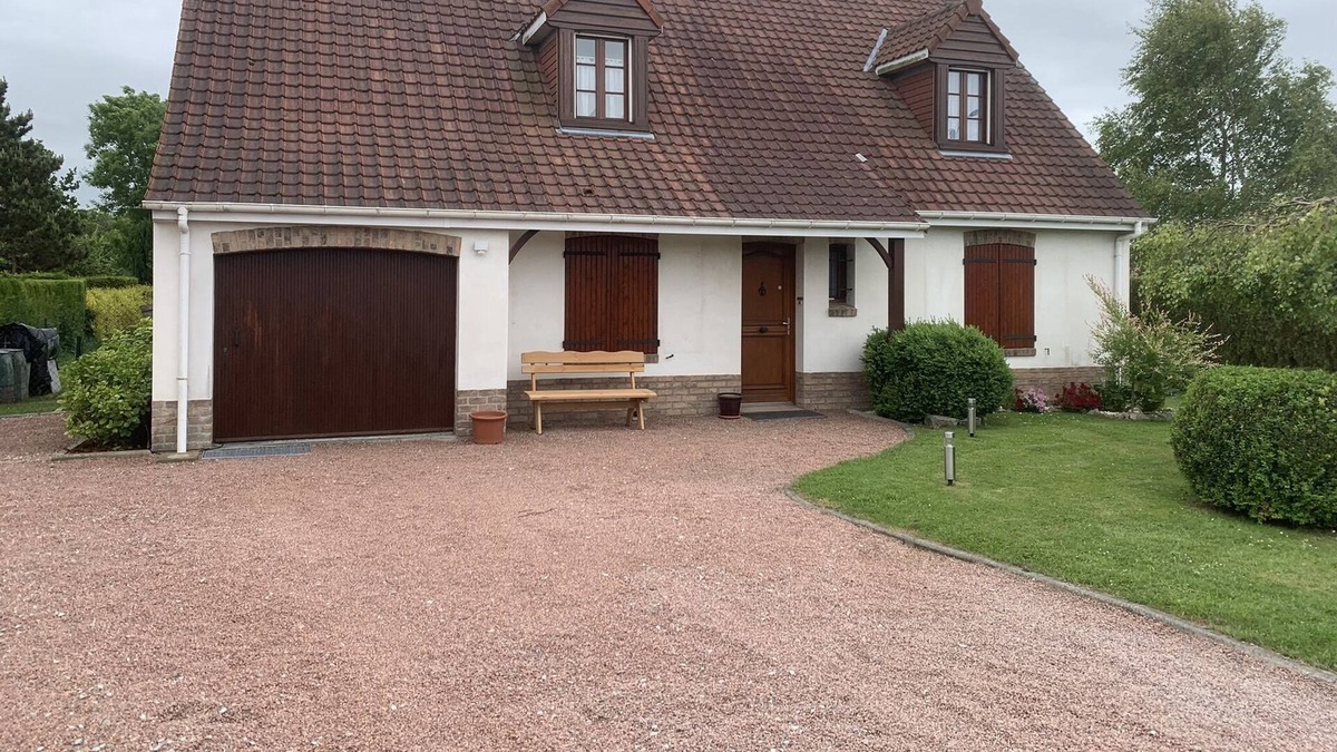 Verton House | Family house with a large garden