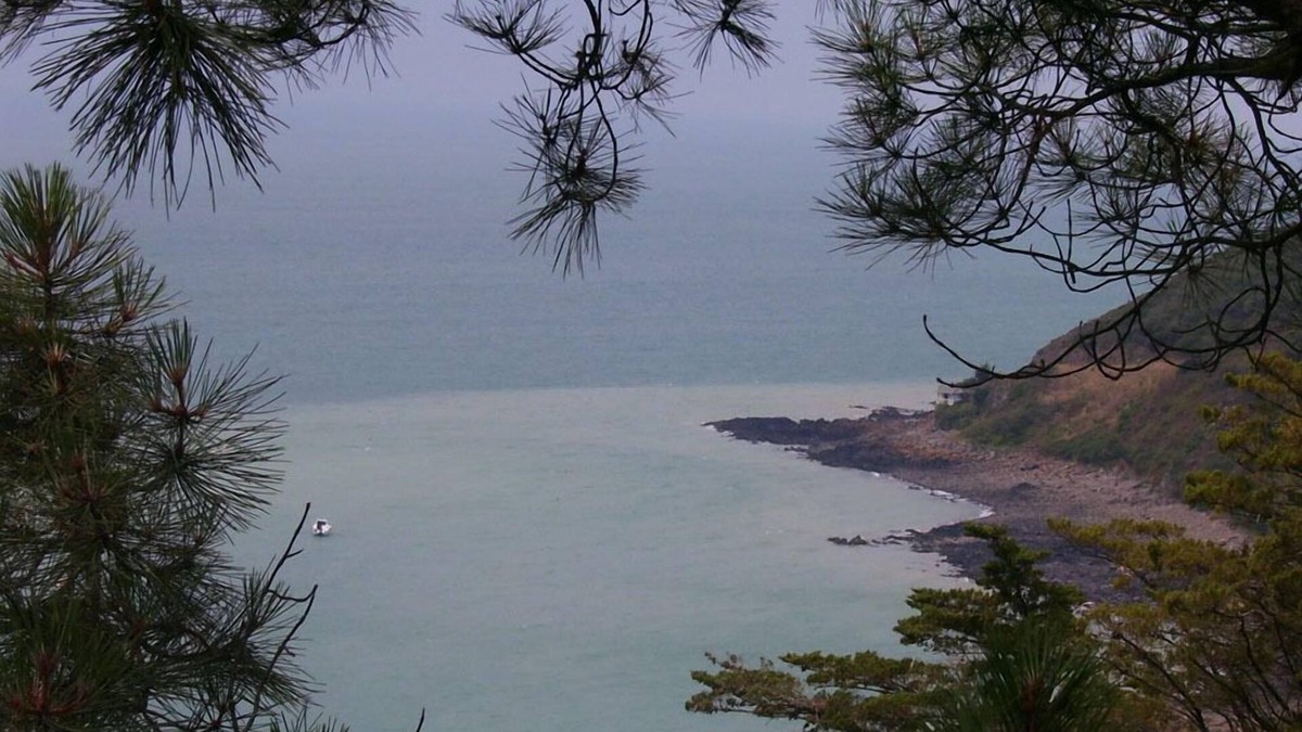 Champeaux House | Family house with exceptional views of the bay of Mont St Miche