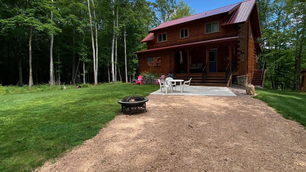 Birchwood Cabin | Family log home nestled in the woods just minutes from trails.