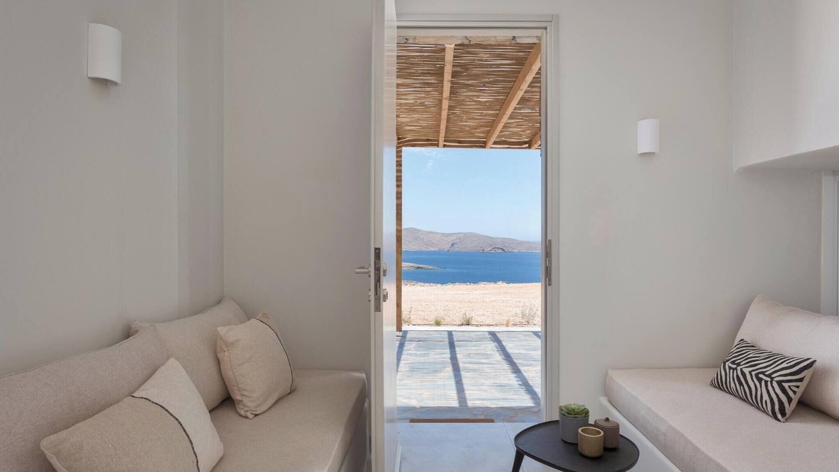 Kithnos Apartment | Family Maisonette Kythea Suites Kythnos
