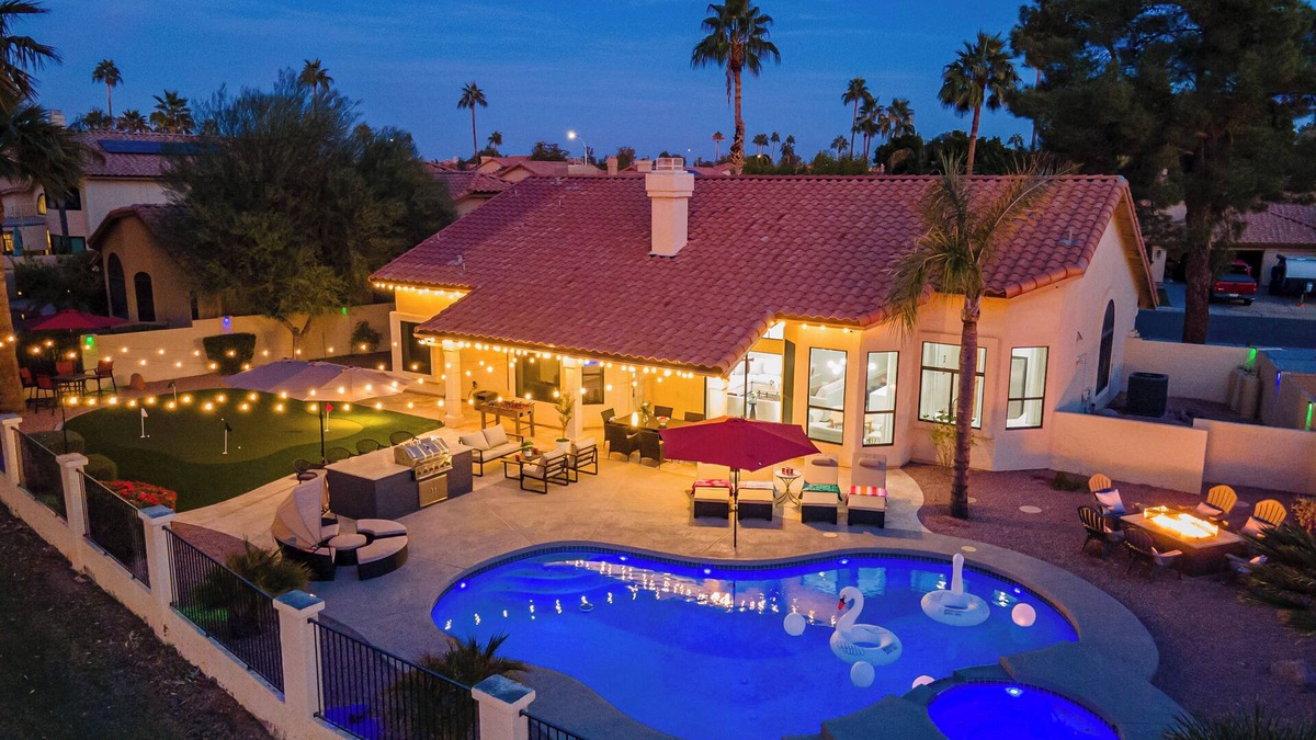 Ocotillo House | Family Oasis! Free Heated Pool+Spa, Golf+Lake View, BBQ, Putting Green, Fire Pit