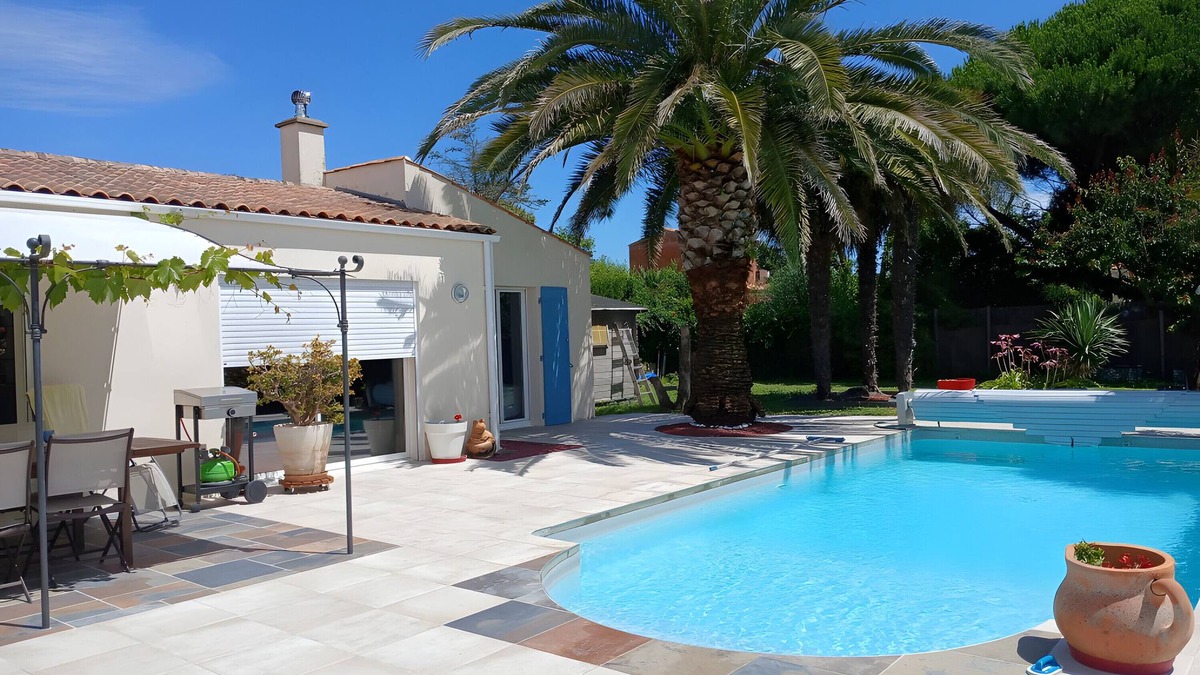 La Remigeasse Villa | Family Paradise Villa with Private Pool, Garden, and Terrace in Dolus-d'Oléron - 7 People