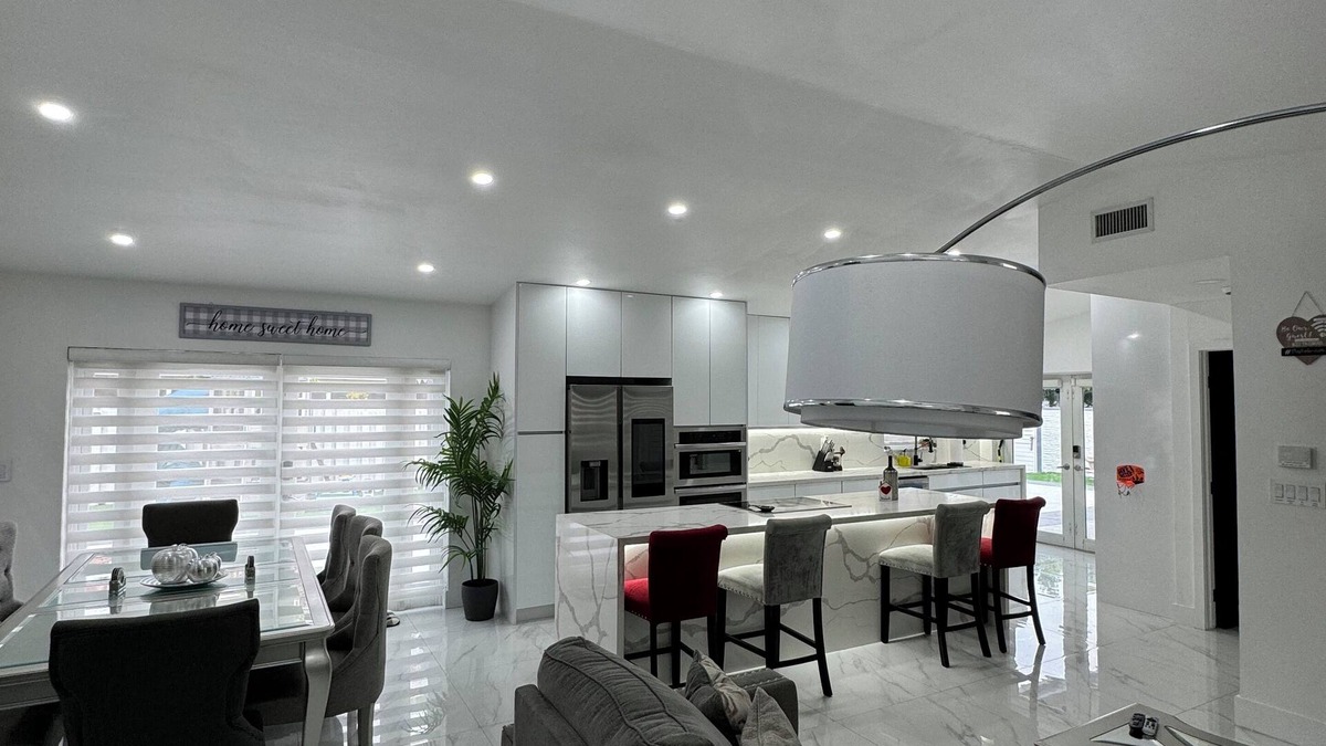 Miami Gardens House | Family Paradise has entertainment for everyone in the property it's cozy & fun!