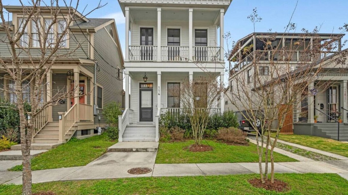Whitney House | Family Perfect Point Home | Luxury at its Best