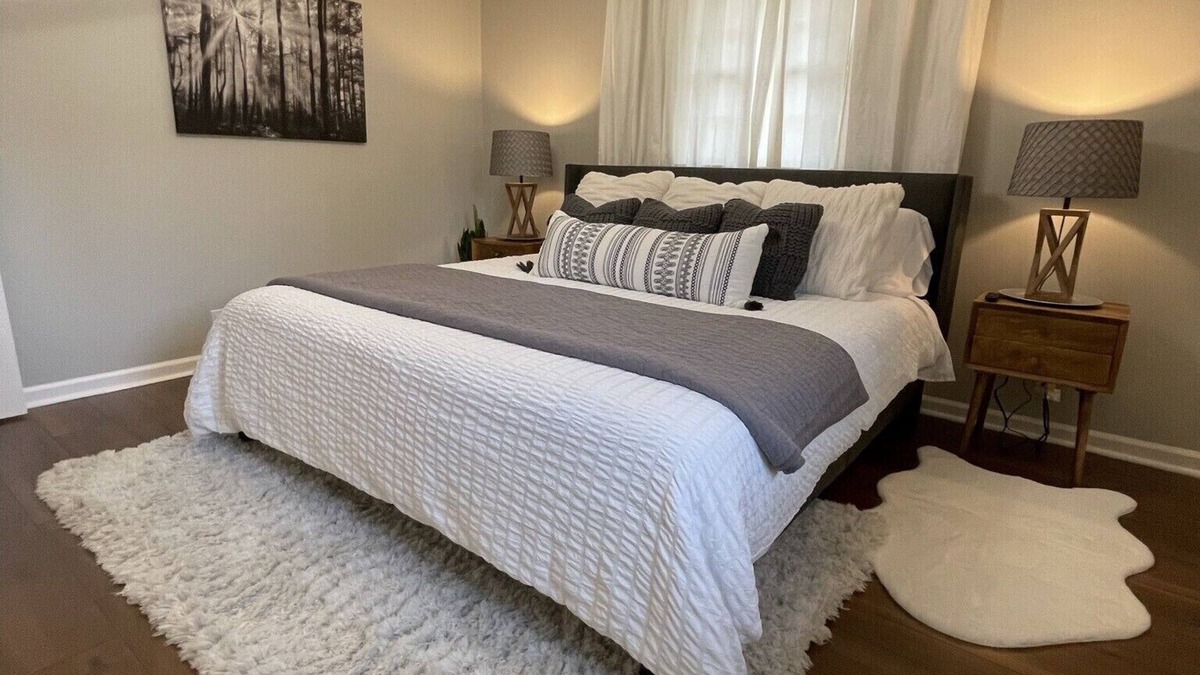 Murfreesboro House | Family & Pet Friendly-Modern Murfreesboro Home-2 Miles from MTSU-No Cleaning Fee