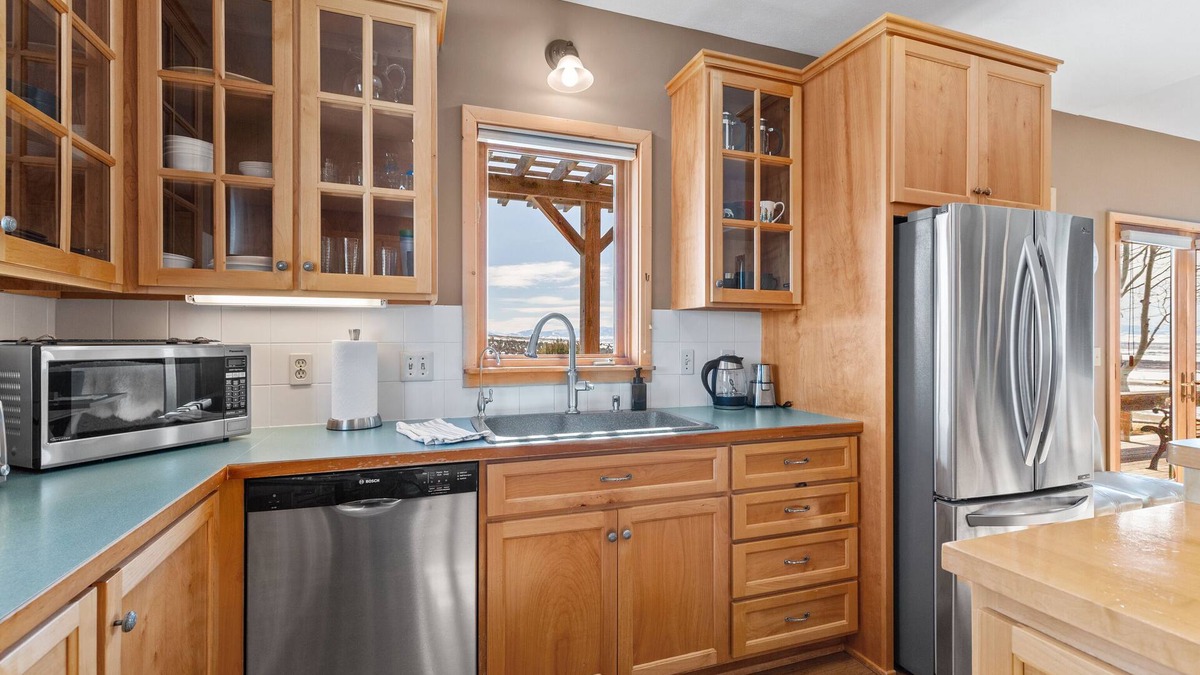 Belgrade House | Family Ranch with Fully Stocked Kitchen & Valley Views