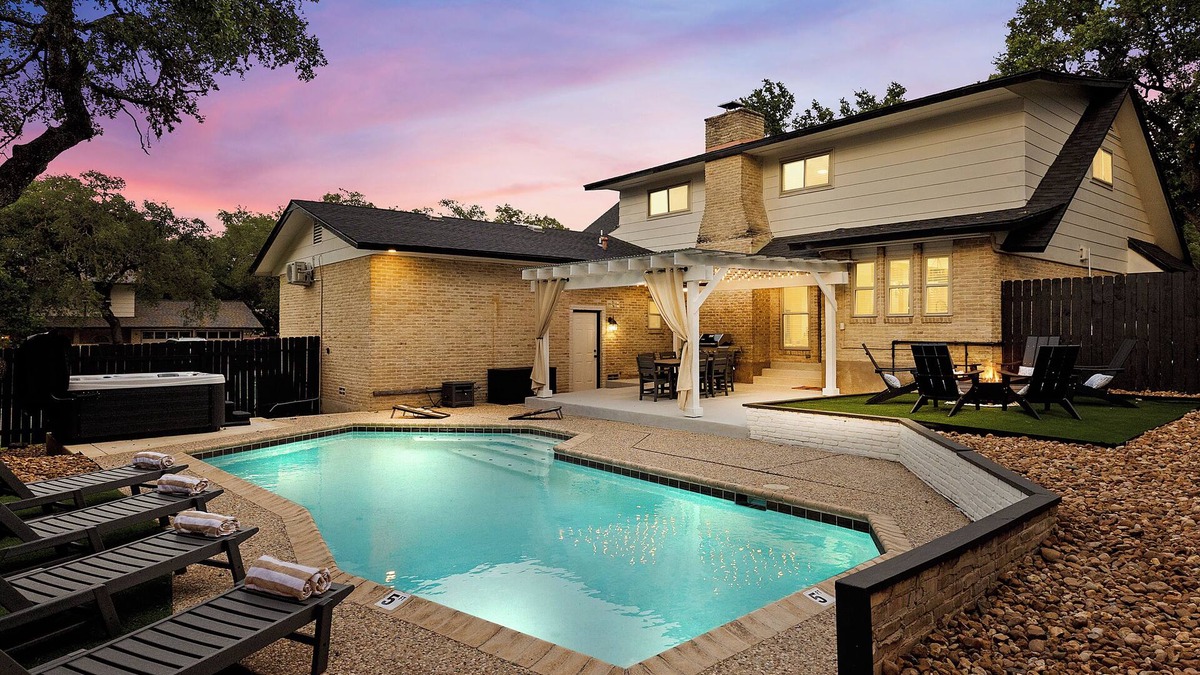 Vance Jackson House | Family Retreat in the Heart of San Antonio! Heated Pool - Hot Tub - Game Room