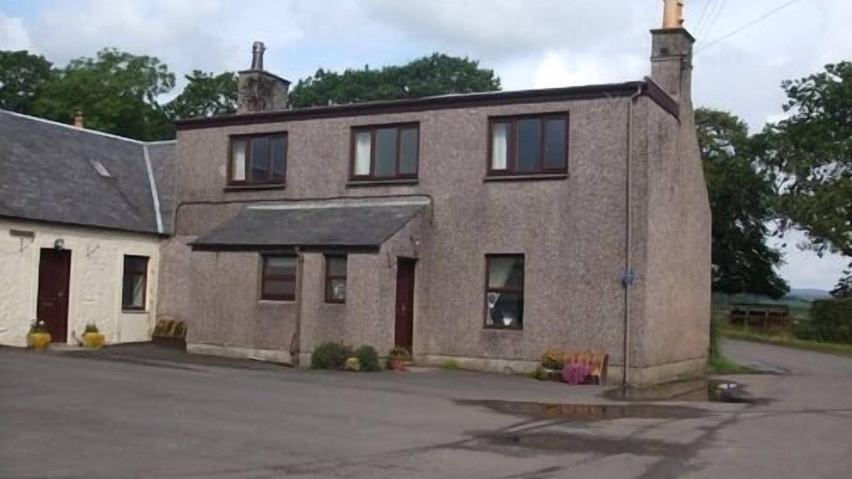 Mauchline Other | Family Room Sleeps 4 at Dykefield Farm B&B