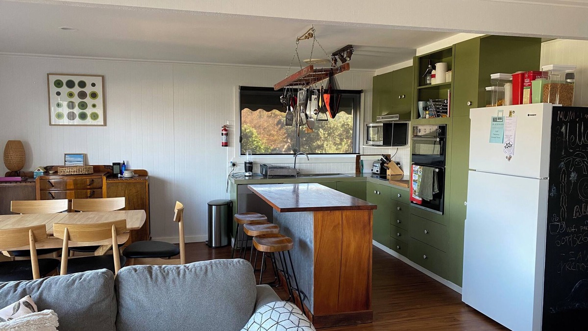 Cape Paterson House | Family-sized coastal retreat, minutes from the beach!