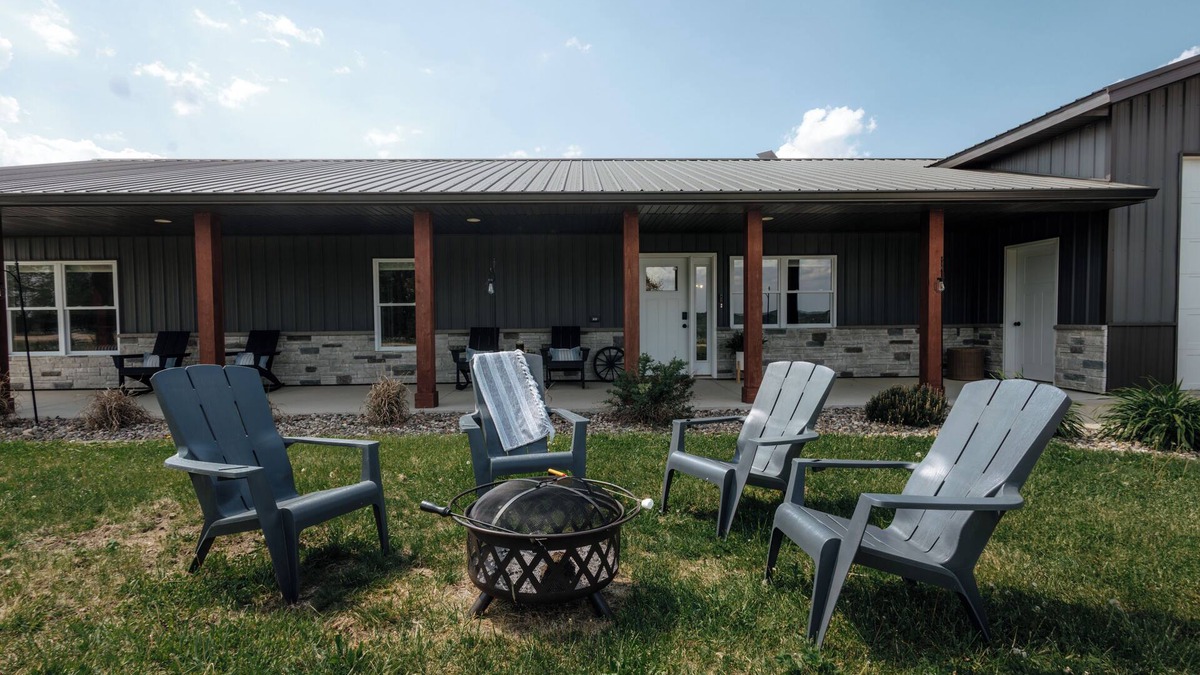 Littleport House | Family-sized house near Guttenberg. Sleeps 13. Hot tub, game room, fire pit