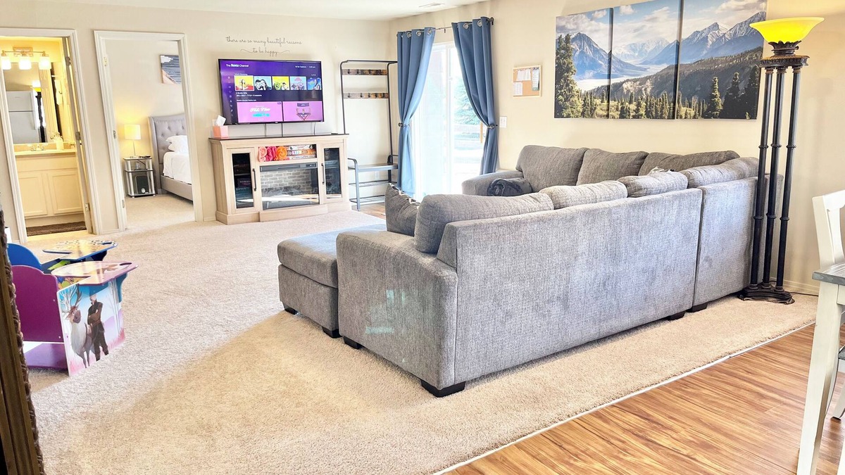 Monument House | Family Time Basement Suite-Beauty Parlor, Play Room, Hot Tub, Yard, Fire pit