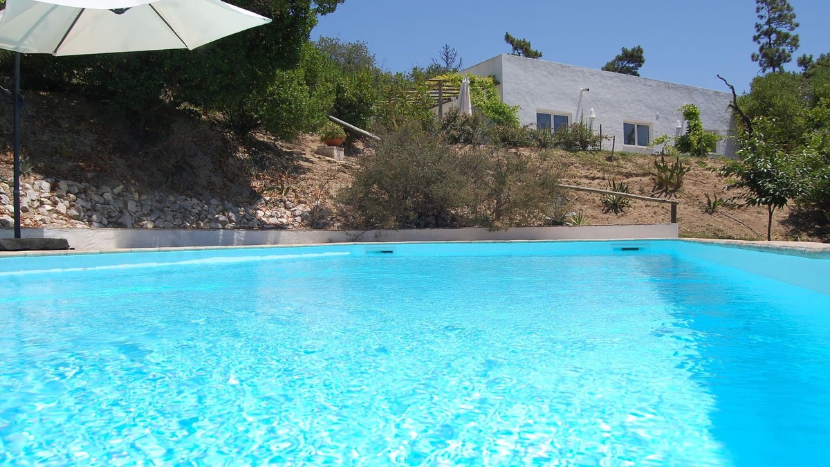 Alcobaca Villa | Family Villa with Pool and barbecue