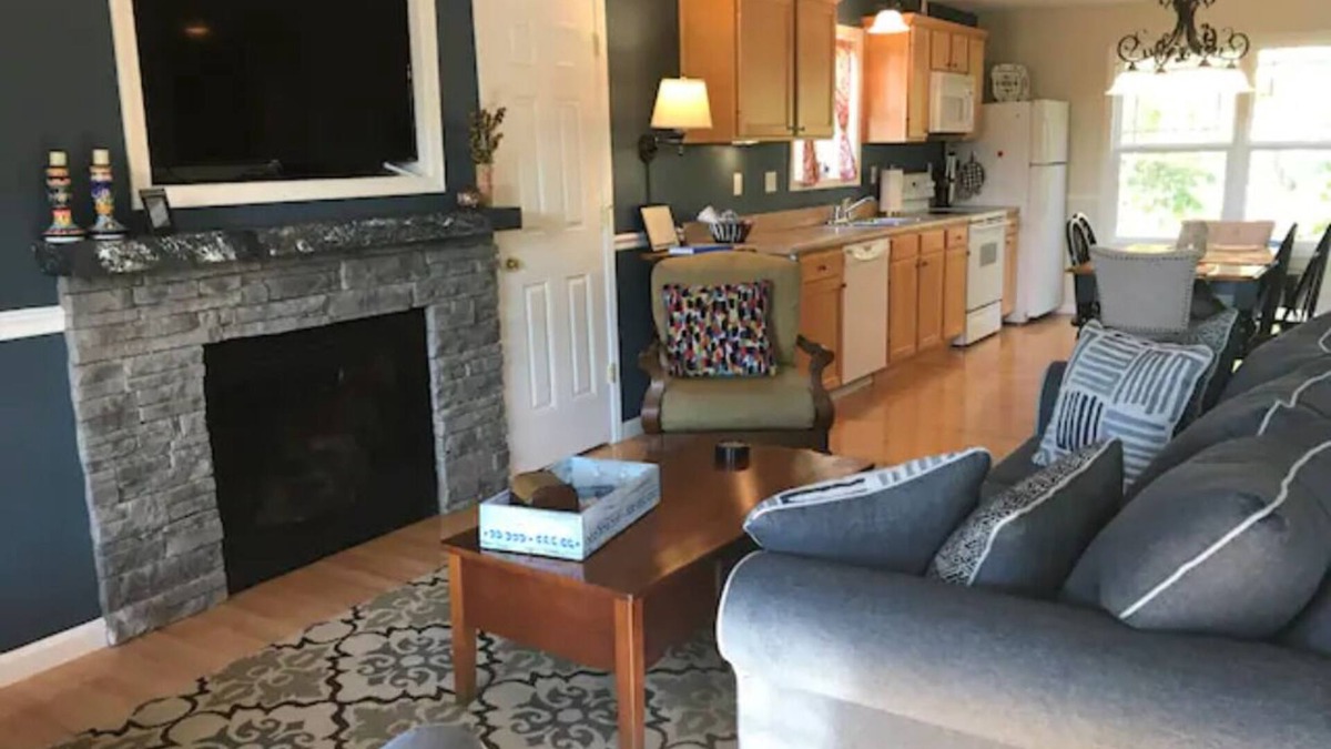 Taylorsville Cottage | Family Wooded Retreat- Cottage 41