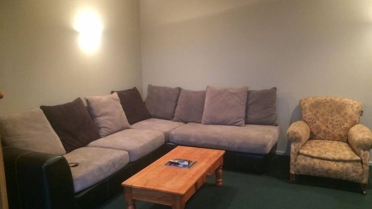 Gladstone House | Fantail Inn Johns Creek Lake Hawea