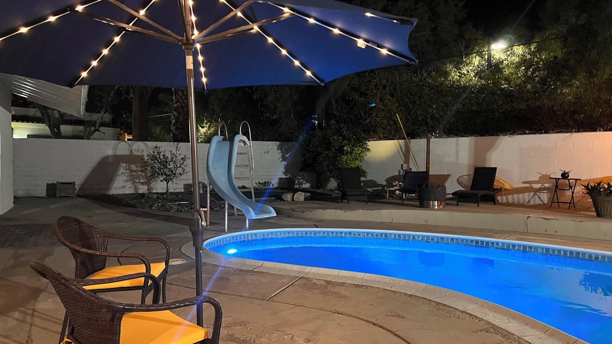 Palm Desert House | Fantastic 2-bedroom mid-century house with pool and game room in Palm Desert