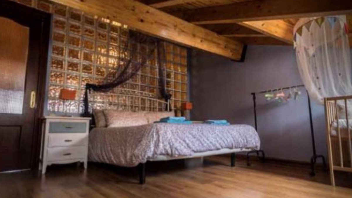 Mombeltran Cottage | Fantastic "Alfonso" apartment in Mombeltran