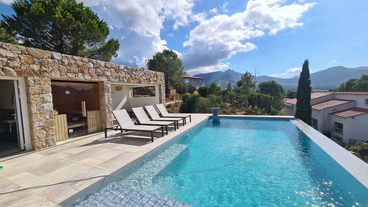 Moncale Apartment | Fantastic apartment with heated pool s in Calvi - Moncale