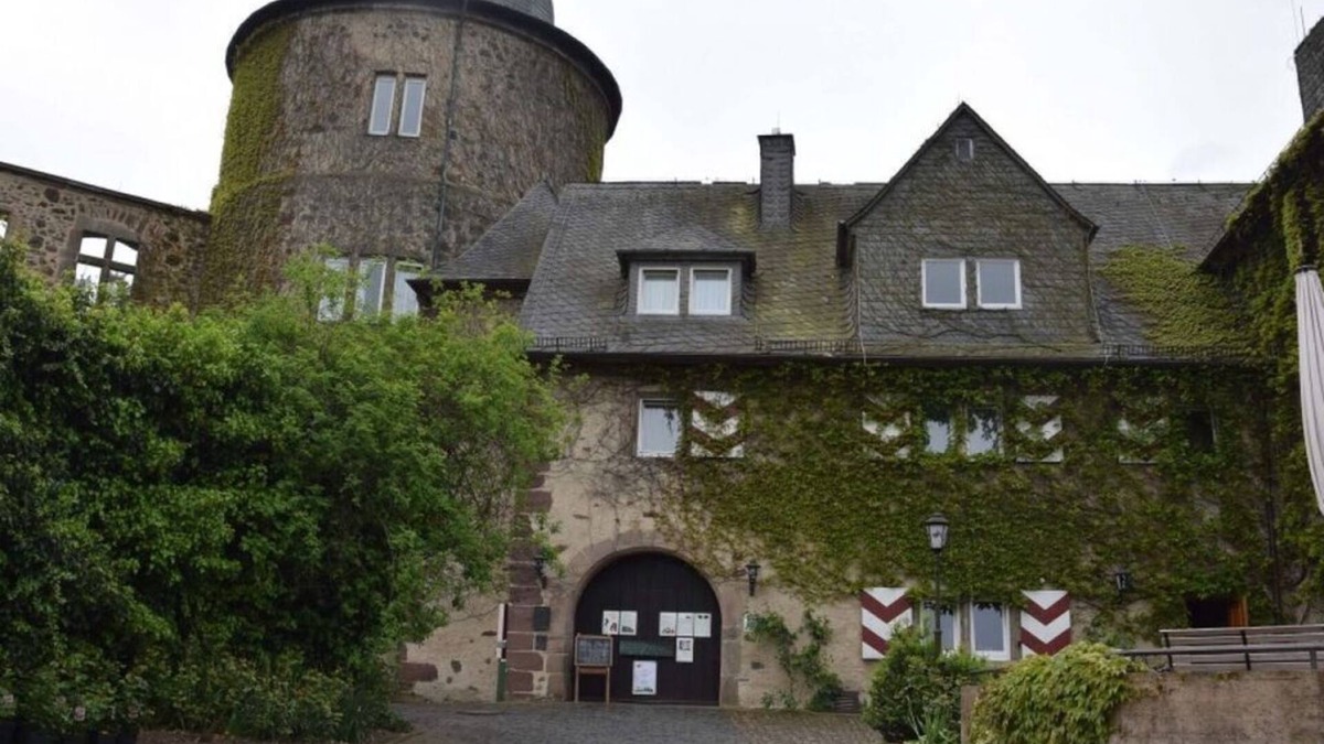 Veckerhagen Apartment | Fantastic apartment in Reinhardshagen