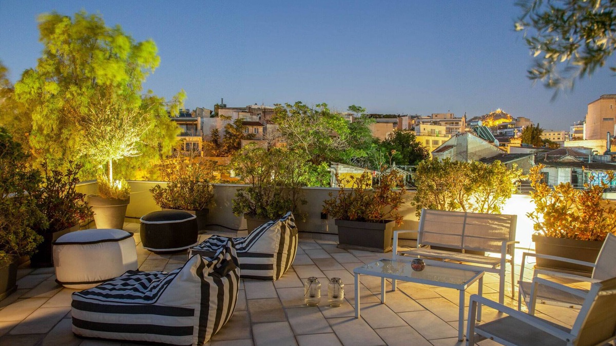 Psirri Apartment | Fantastic Central Athens Suite with Rooftop Deck