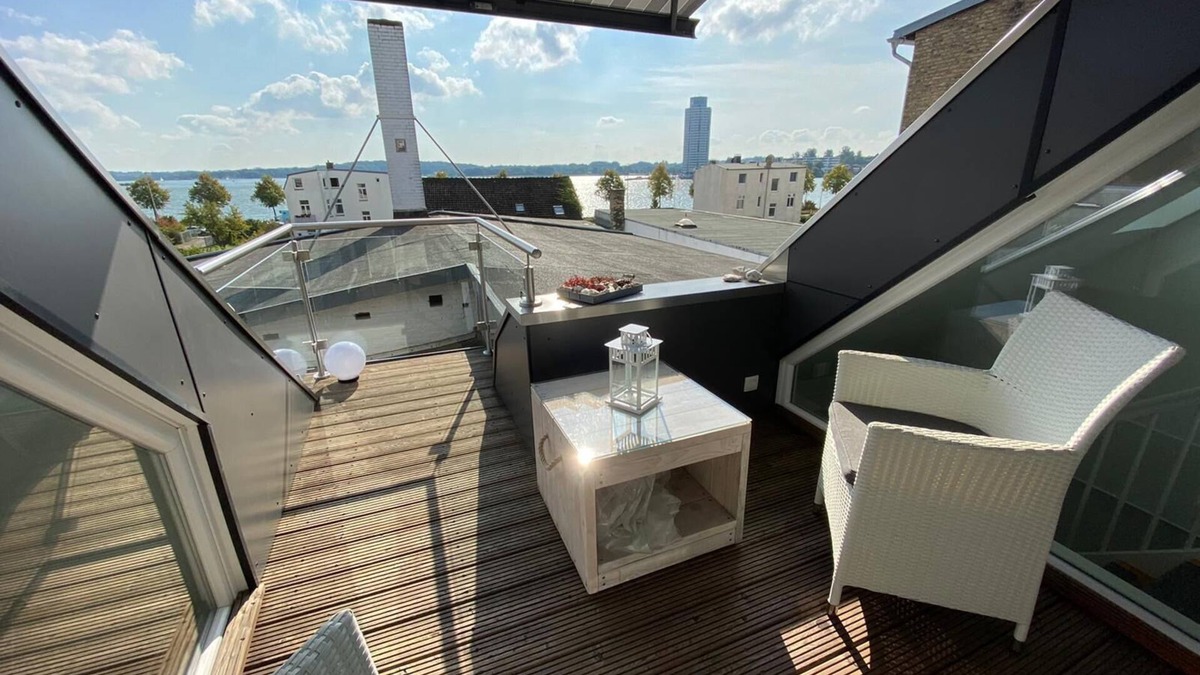 Schleswig Apartment | Fantastic DG apartment with a view of the Schleib