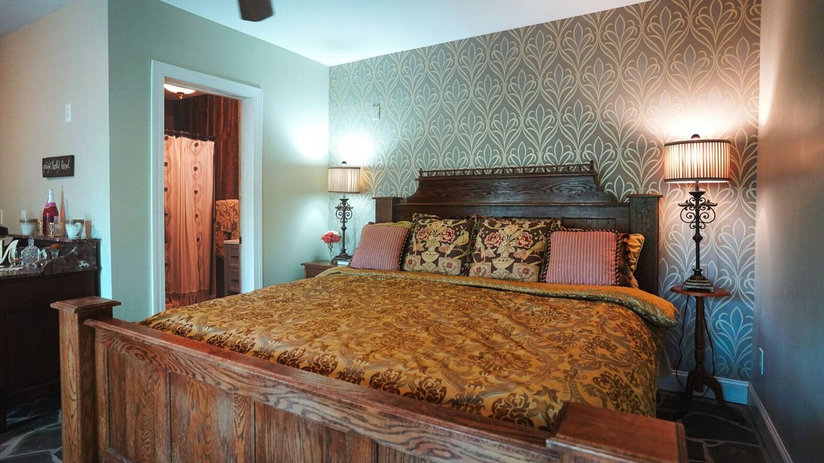 Springfield Apartment | Fantastic Kelly’s Jubilee suite