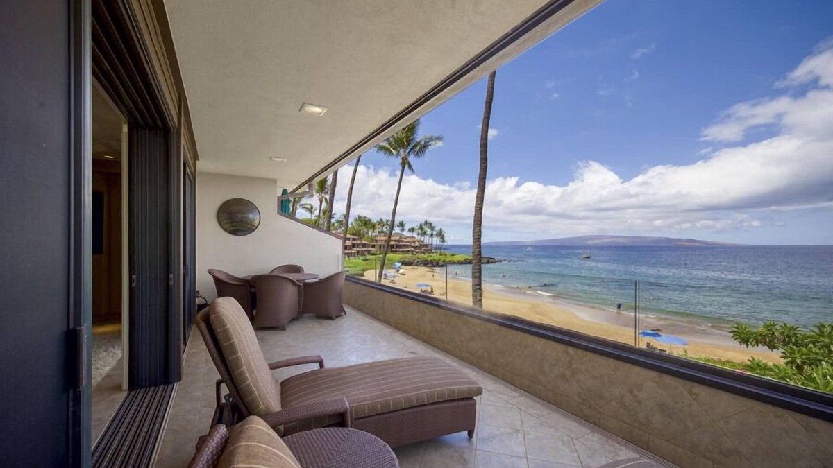 Wailea Condo | Fantastic Location - Beautiful Beach Front Condo -Makena Surf # B-207
