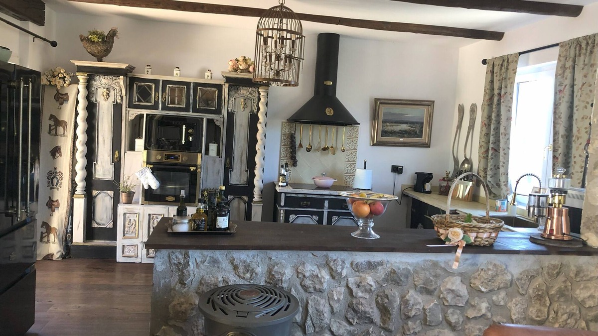 Ulldecona House | Fantastic luxury vacation home a few kilometers from the beach for families/friends