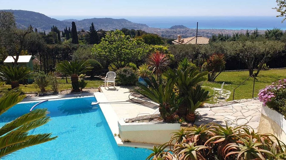 Gairaut Villa | Fantastic sea view villa in a quiet location