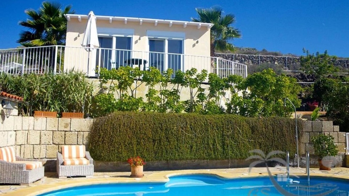Armenime House | fantastic sunsets finca holiday pool sea view Tenerife south finca holiday