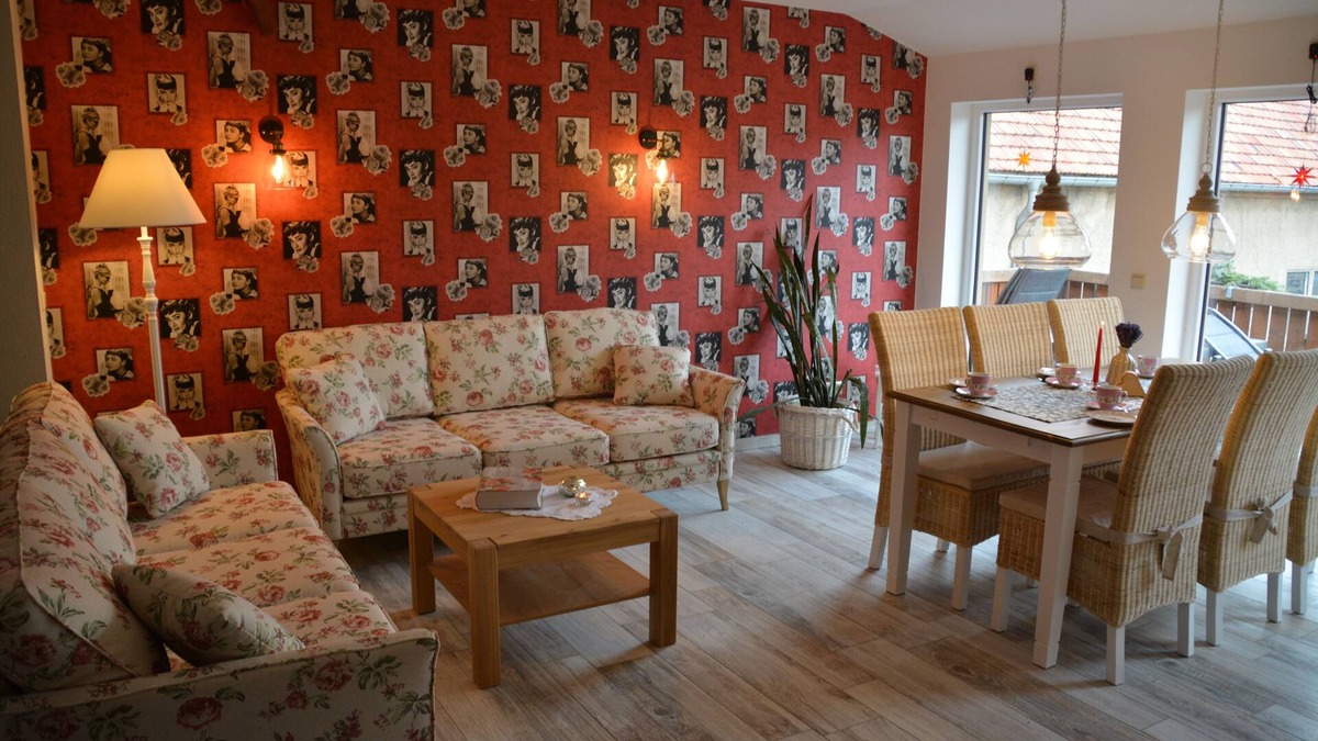 Niedergurig Apartment | Fantastic WILDROSE amidst the heath and pond landscape at the gates