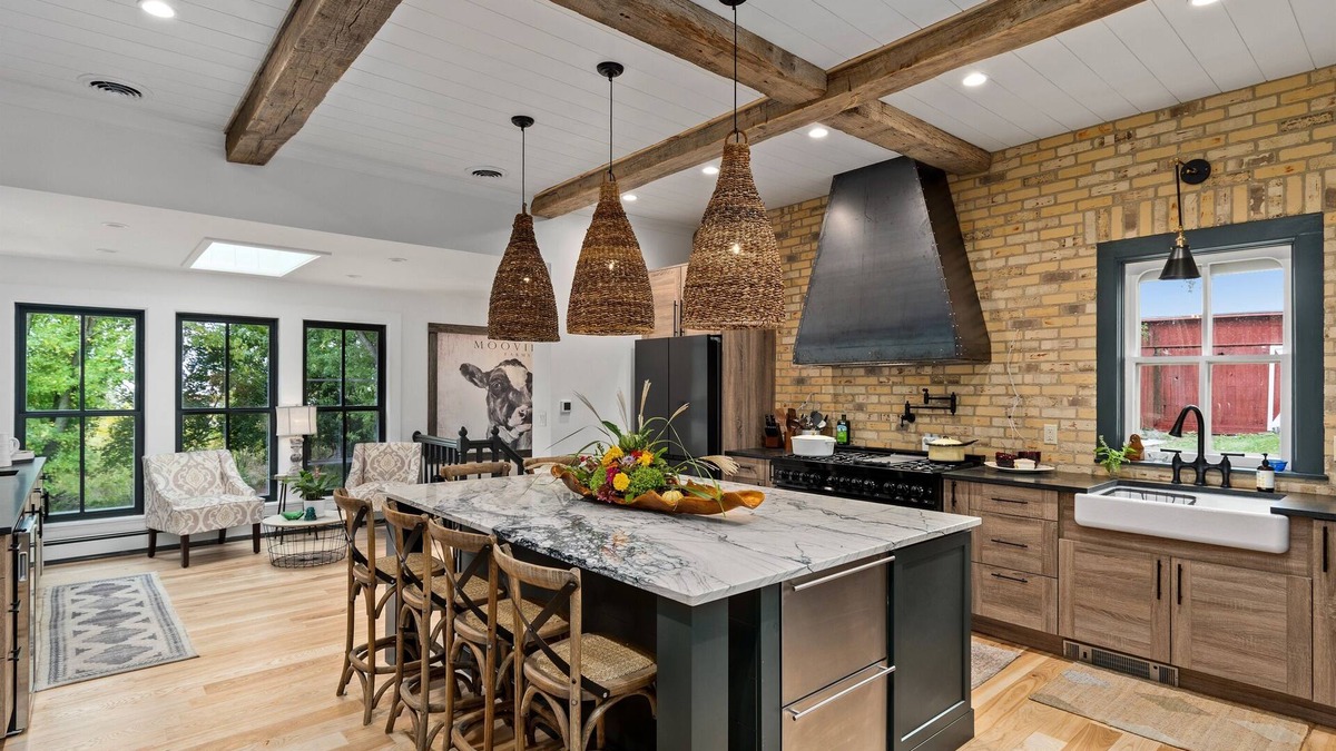 Plymouth Other | Farm Fresh Eggs, Amazing Outdoor Space w/Fire Pit