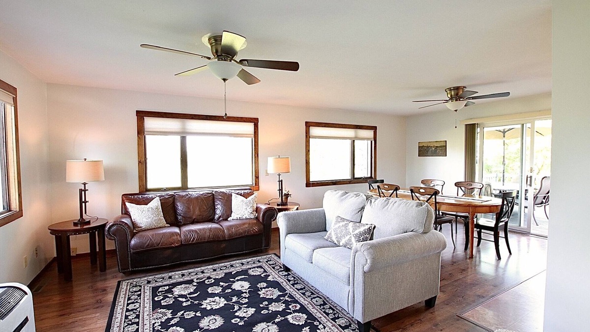 Bozeman Other | Farm house on 2 lovely acres outside of Bozeman, Pets Allowed & State Licensed