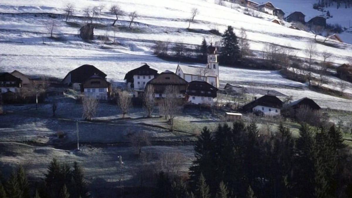 Mareo Other | farm located in a quiet, sunny location overlooking the Dolomites