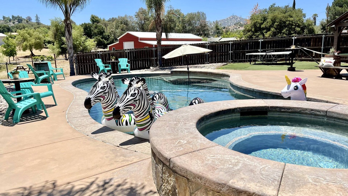 Ramona Other | Farm Stay Experience. 6 BDR - Barn Game Room, HotTub, Chickens, Farm Stand, Pool