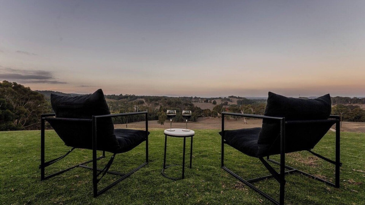 Balhannah House | Farm Stay, Picturesque views